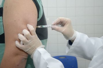 Idosos de 80 a 84 anos serão vacinados a partir do dia 1º de março em Itaí