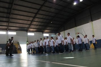Jovens Itaienses recebem certificados de dispensa do Serviço Militar