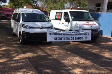 Prefeitura de Itaí adquire novos veículos para transporte de pacientes