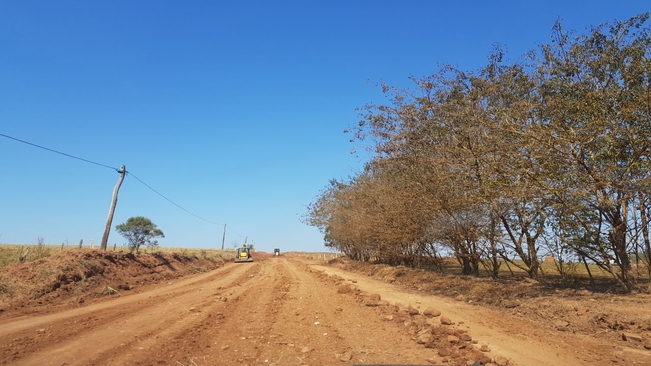 Prefeitura de Itaí realiza manutenção em estradas rurais
