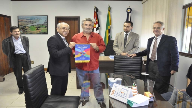 Prefeito Davi Tristão recepciona Governador do Rotary e o Declara como Hóspede Oficial do município