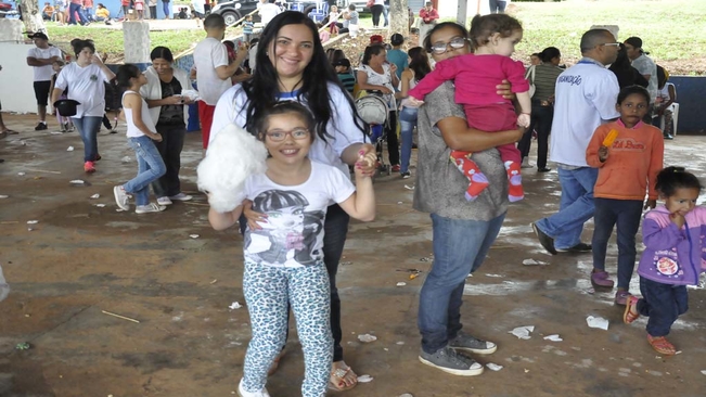 Muita alegria nas comemorações do dia da criança em Itaí