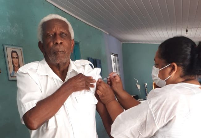 Idosos de 85 a 89 anos serão vacinados a partir do dia 15 de fevereiro em Itaí