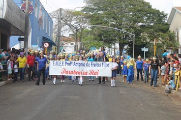 Foto - Desfile 145 anos