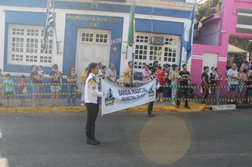 Foto - Desfile 145 anos