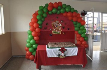 EMEI Angelina de Itaí comemora o Natal com alunos