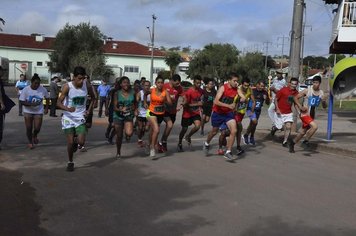 Itaí comemora Dia Mundial do Trabalhador em grande estilo