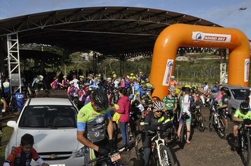 Itaí recebeu neste domingo dia 02 a 5ª Etapa da Copa Sudoeste de Mountain Bike