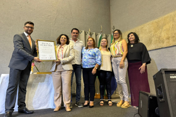 Educação Itaiense recebe premio de Excelência Educacional