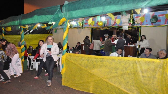 Itaienses festejam o padroeiro Santo Antonio.