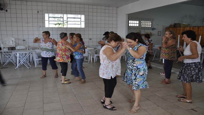 Diretoria da Cultura faz aula de Ritmo com a terceira idade