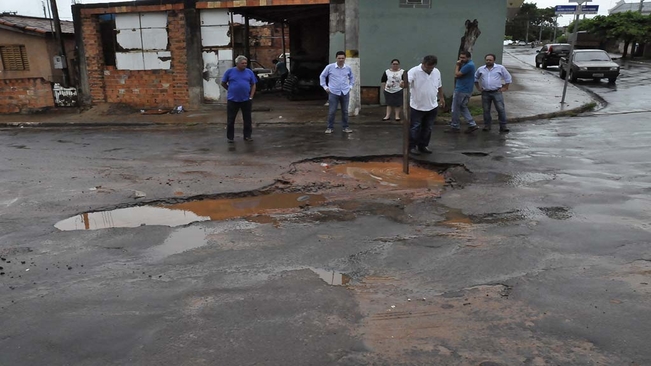 Prefeito Thiago Michelin acompanha estragos da chuva