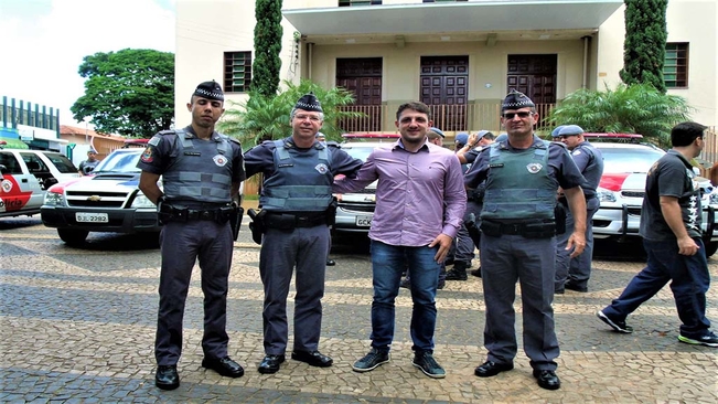 POLÍCIA MILITAR REALIZA MAIS UMA GRANDE OPERAÇÃO NA CIDADE DE ITAÍ