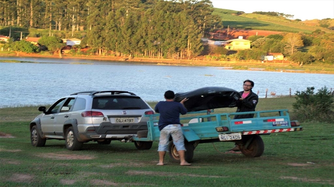 Secretaria Municipal de Meio Ambiente de Itaí desenvolve projeto de Eco barreira no Ribeirão dos Carrapatos